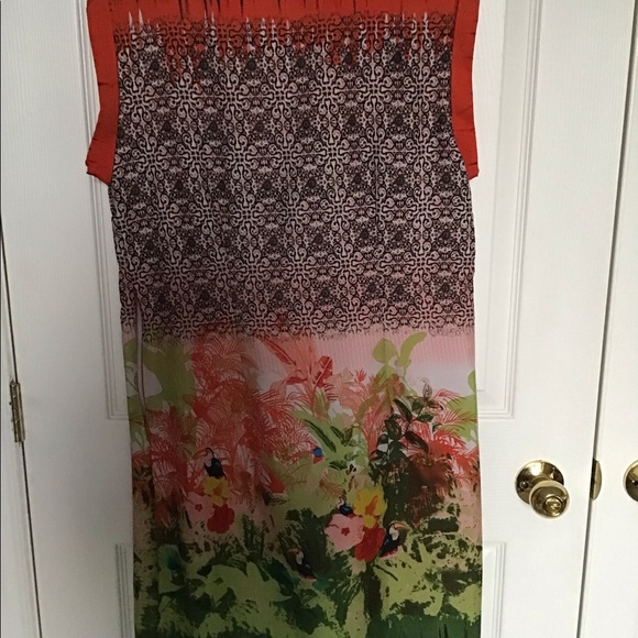 Fun colourful summer dress with image of tropical birds - Picture 3 of 6